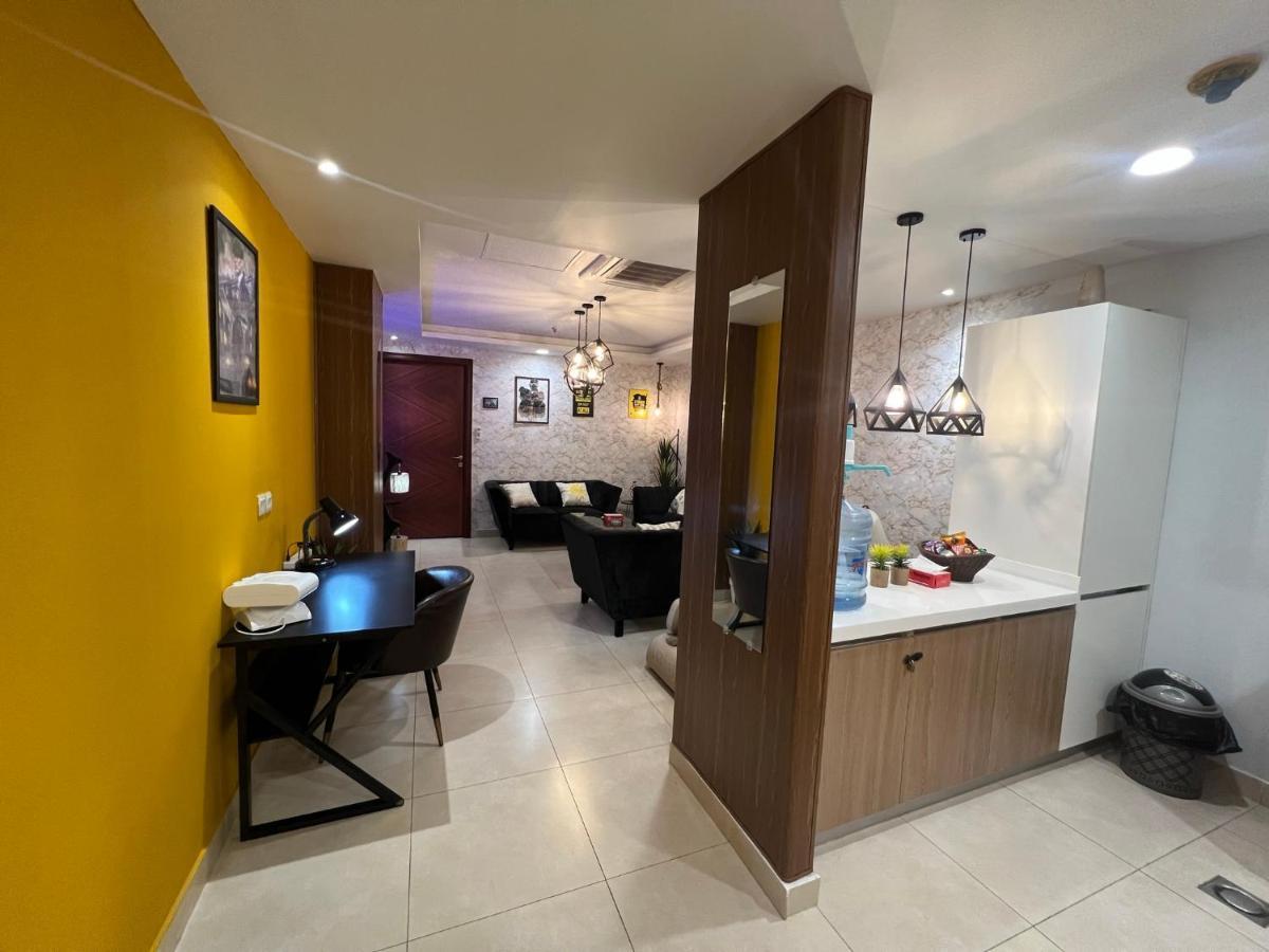 Sunset Luxury Gold Crest Mall Residency Lahore Extérieur photo