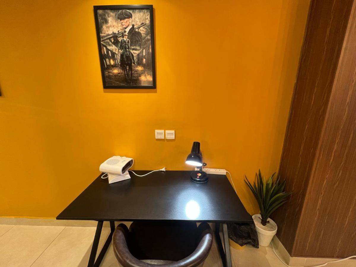 Sunset Luxury Gold Crest Mall Residency Lahore Extérieur photo