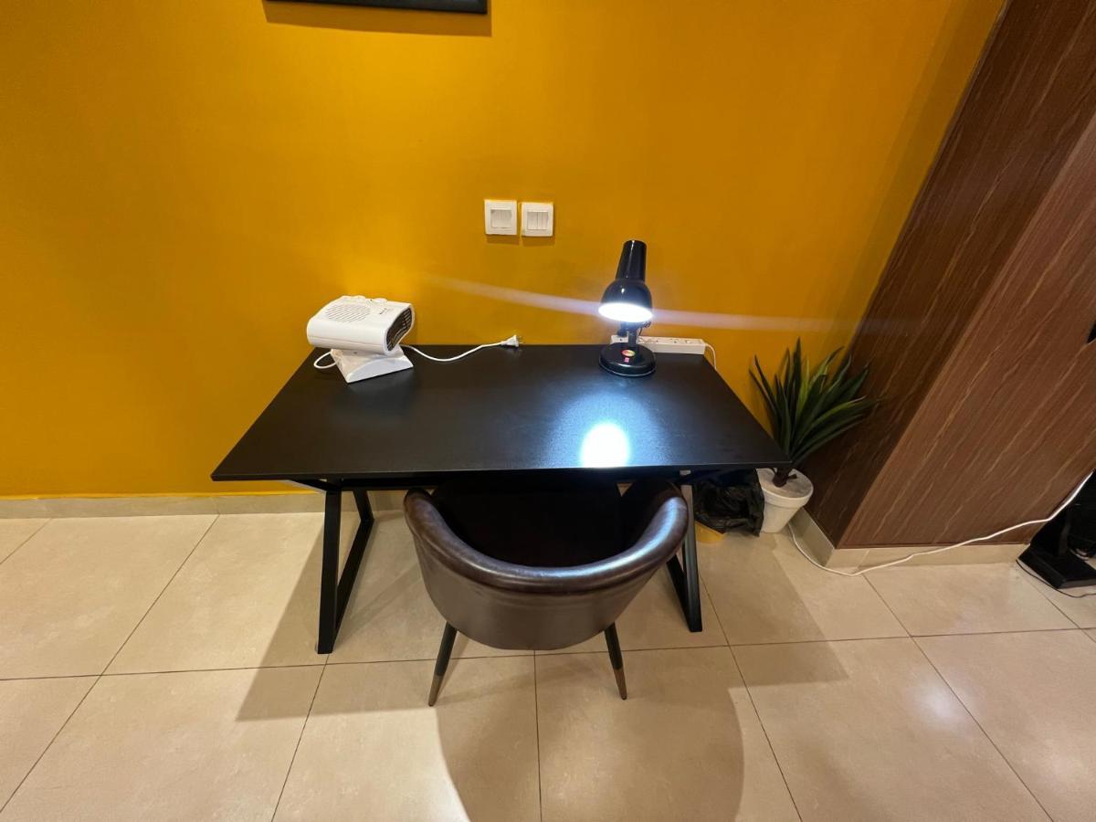 Sunset Luxury Gold Crest Mall Residency Lahore Extérieur photo