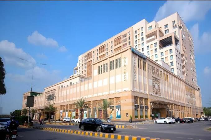 Sunset Luxury Gold Crest Mall Residency Lahore Extérieur photo
