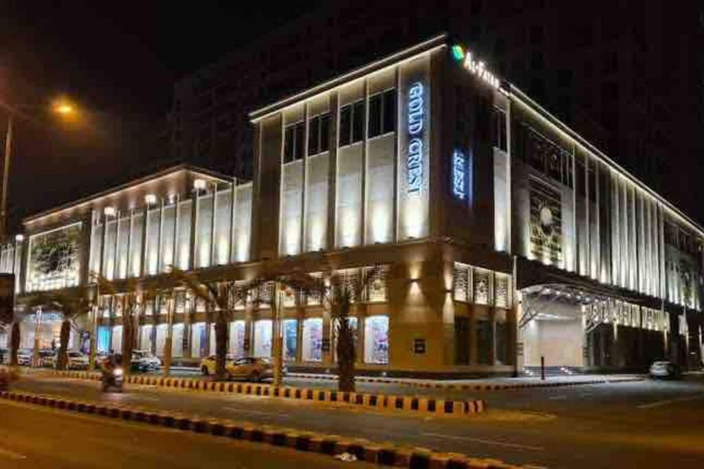 Sunset Luxury Gold Crest Mall Residency Lahore Extérieur photo
